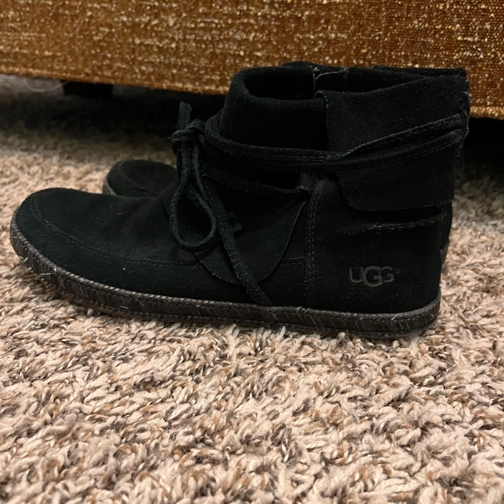 UGG black boots US size 7